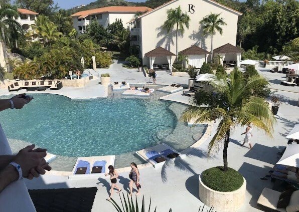 Lifestyle Kosher Tropical Suites 4* қонақ үйі