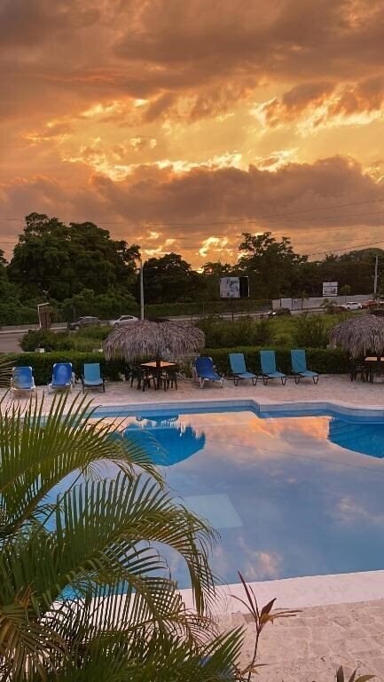 Sosua Sunset Hotel 3* қонақ үйі