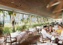 Отель Vik Hotel Cayena Beach 5*