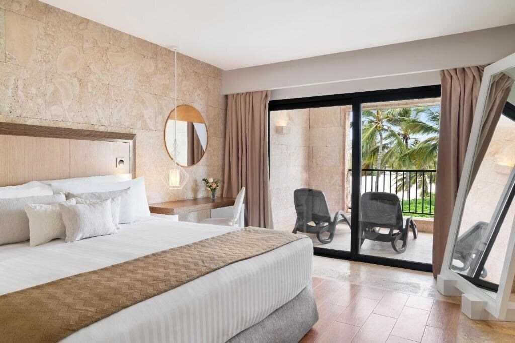 Изображение Sanctuary Cap Cana (ex. Sanctuary Cap Cana by Alsol, Sanctuary Cap Cana Golf & SPA) 5*