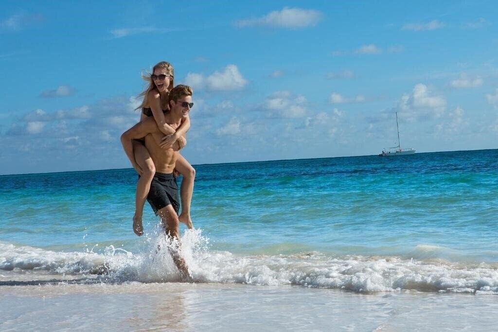 Secrets Royal Beach 5* суреті