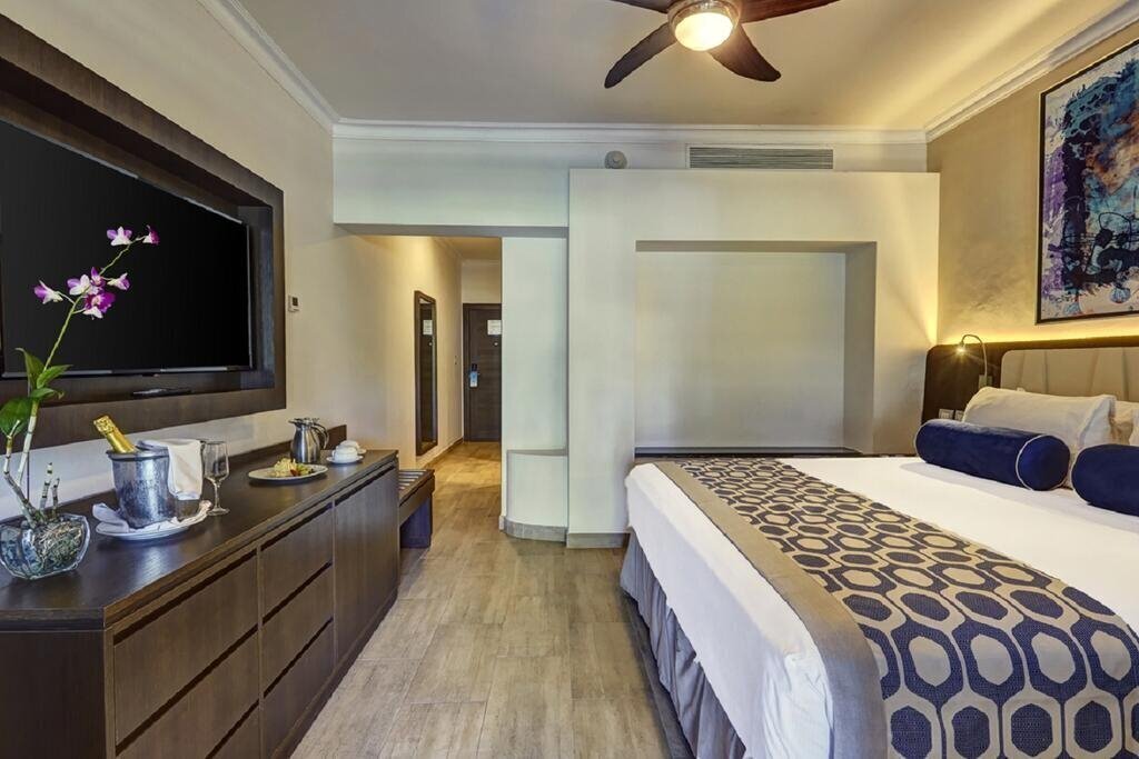 Изображение Royalton Splash Punta Cana Resort & Spa 5*