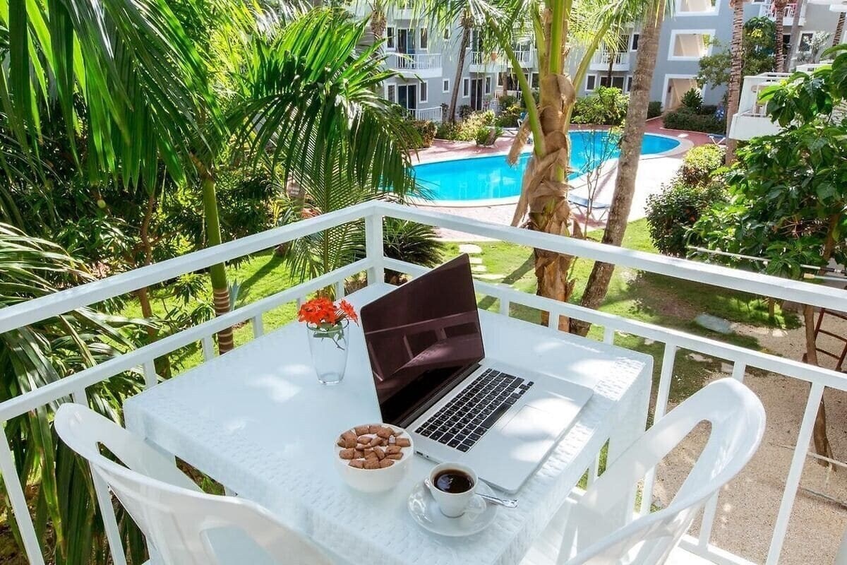 Изображение Tropicana Suites Deluxe 3*