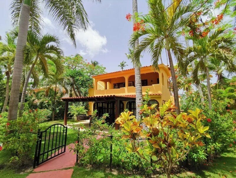 Beach Bungalows Los Corales Club & Spa 4* суреті