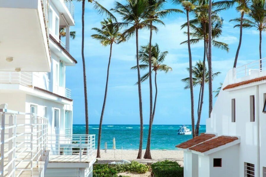 Фото Beach Bungalows Los Corales Club & Spa 4*