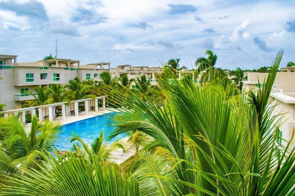 Фото Playa Palmera Beach Resort 5*