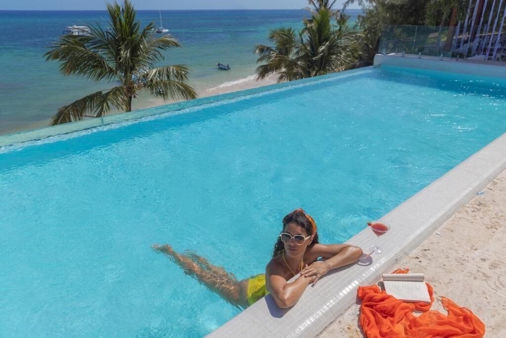 Hm Bavaro Beach 4* суреті