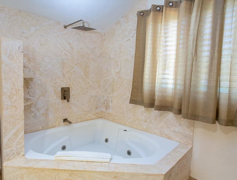 Albachiara Hotel 4* суреті