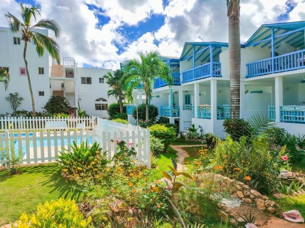 Отель B&Ampb La Isleta Apart Hotel 3*