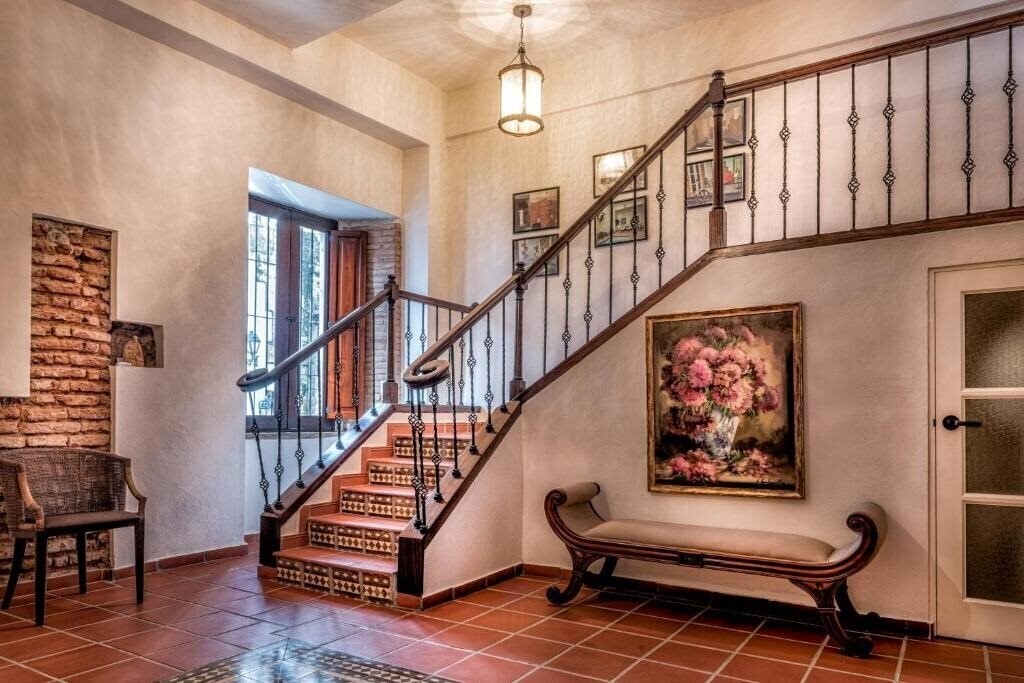 Фотография Colonial 154 H Boutique + 3*