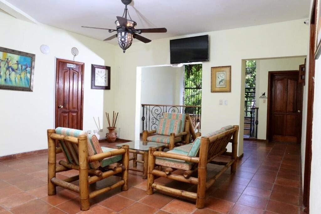 Отель Hotel Casa Aluge 3*