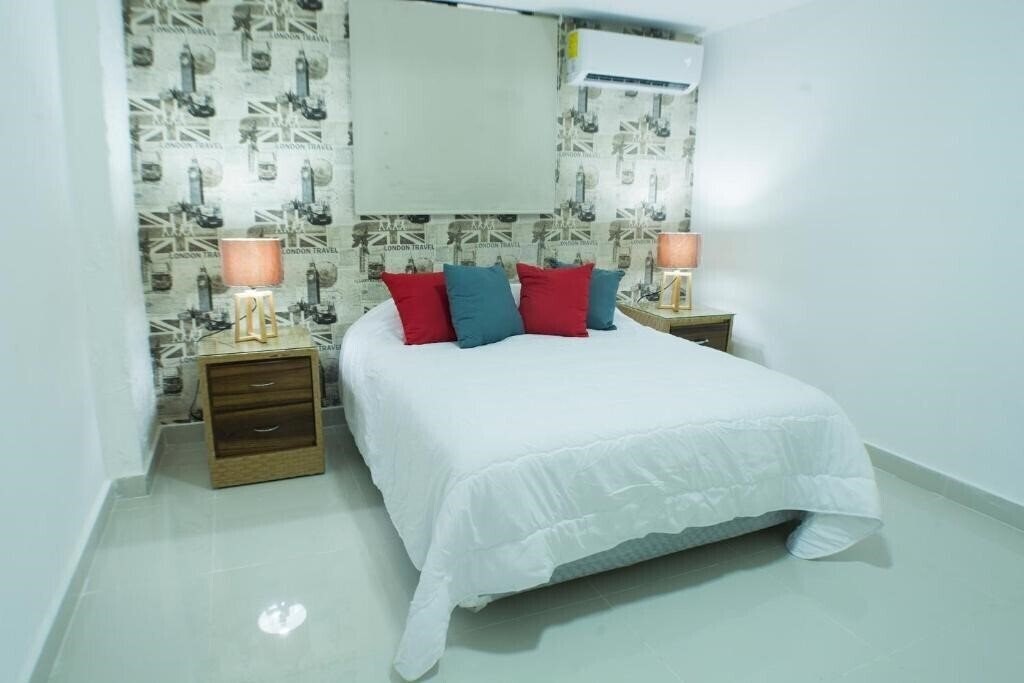 Отель Malecon Rooms & Hotel + 2*
