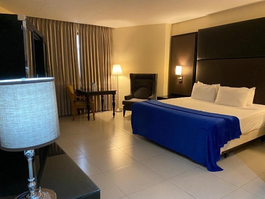 Ramada by Wyndham Princess Santo Domingo (ex. Ramada Santo Domingo) 3* фотосуреті