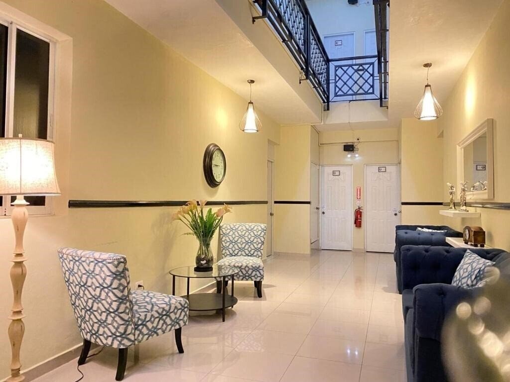 Отель RIG Casa Conde (ex. TAU Casa Conde, Hotel Colonial Casa Conde, Casa Conde Hotel Boutique) 3*