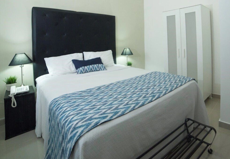 Tau Casa Reyes (ex. Hotel Tau Art Residence, Tobiah Casa Reyes) 3* фотосуреті