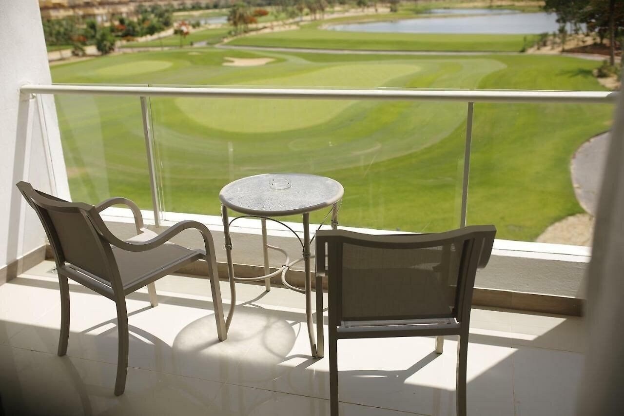 Фотография Movenpick Resort & Golf Einbay 5*