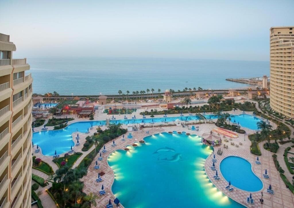 Отель Porto Sokhna Beach Resort & Spa 5*