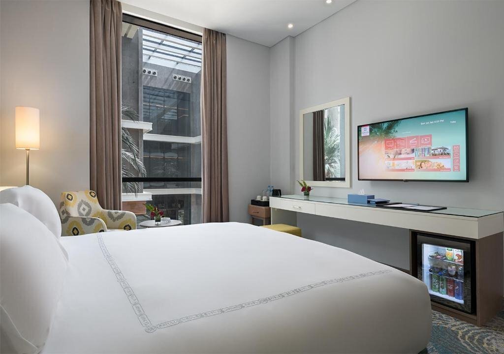 Crystal Inn By Almasa 5* суреті