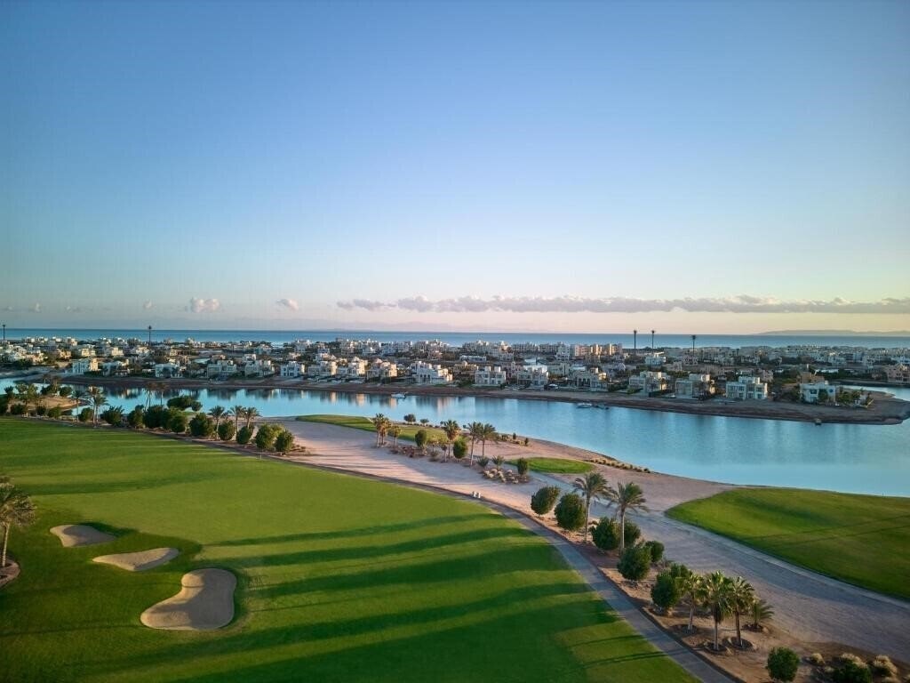 Изображение Ancient Sands Golf Resort 5*