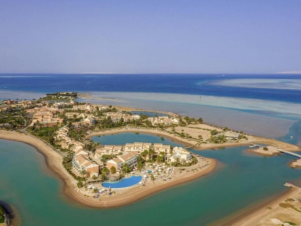 Отель Movenpick Resort & SPA El Gouna 5*