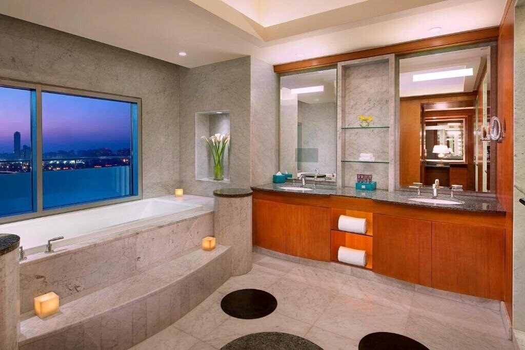 The Nile Ritz-Carlton 5* фотосуреті