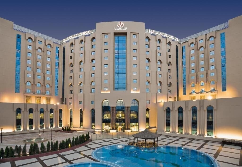 Отель Tolip Hotel Golden Plaza Cairo 5*