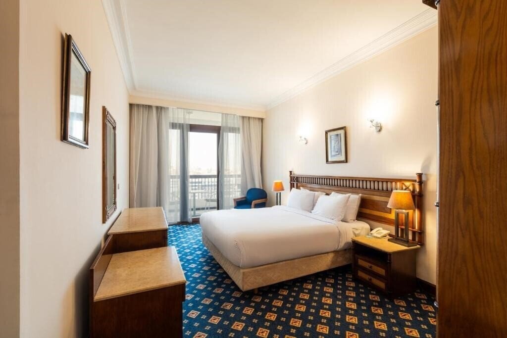 Om Kolthoom Hotel 4* суреті