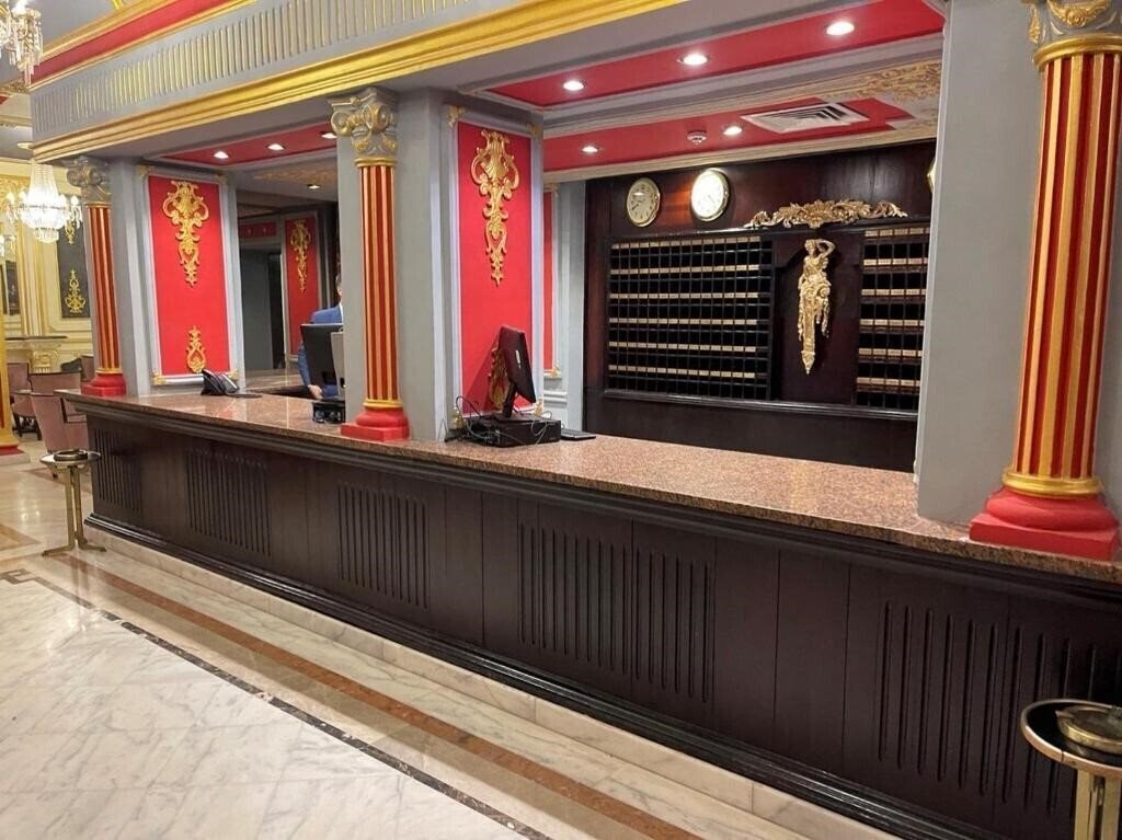 Картинка Cosmopolitan Plaza Inn 4*