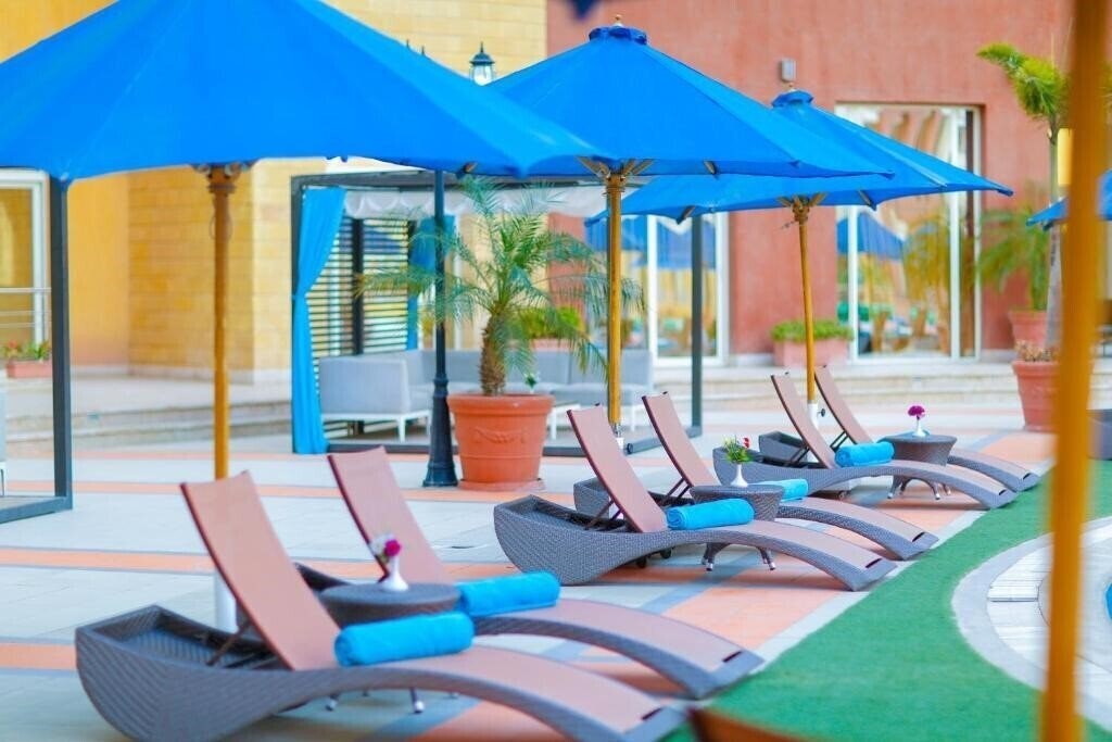 Tolip Family Park Hotel 4* суреті