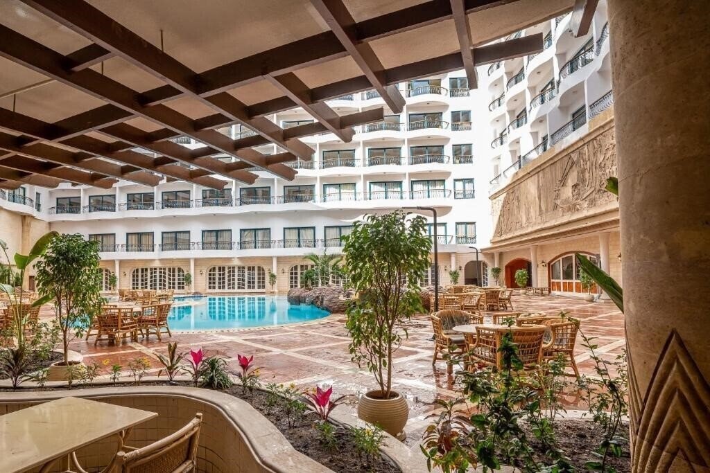 Azal Pyramids Hotel 4* фотосуреті