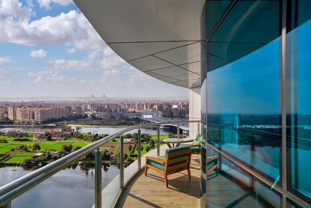 Hilton Cairo Nile Maadi 4* суреті