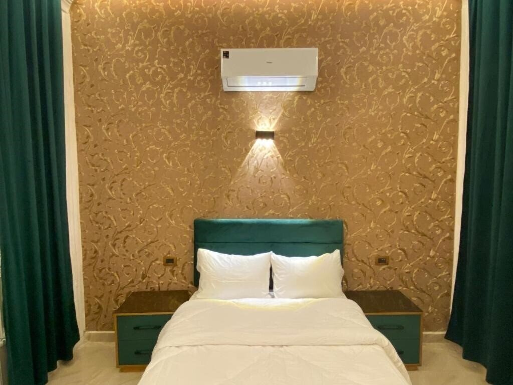 Фото Hotel Richmond Down Town 1*