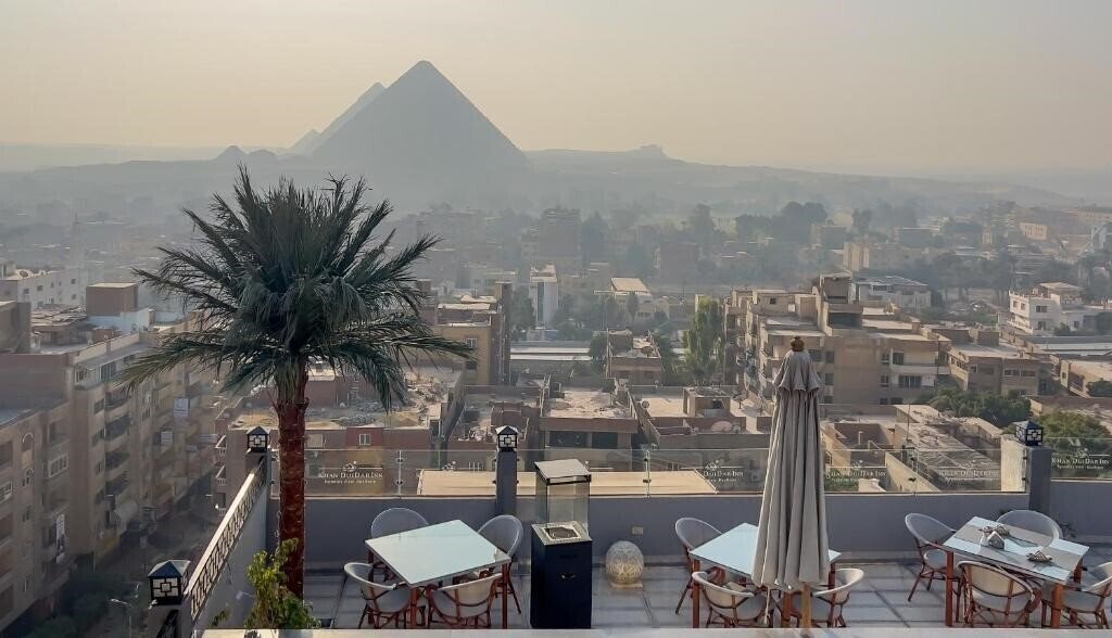 Отель Khan Duidar Inn Pyramids View Rooftop 4*