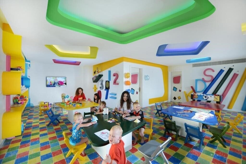 Изображение Pickalbatros Aqua Blu Resort - Hurghada (ex. Albatros Sea World Resort Hurghada) 4*