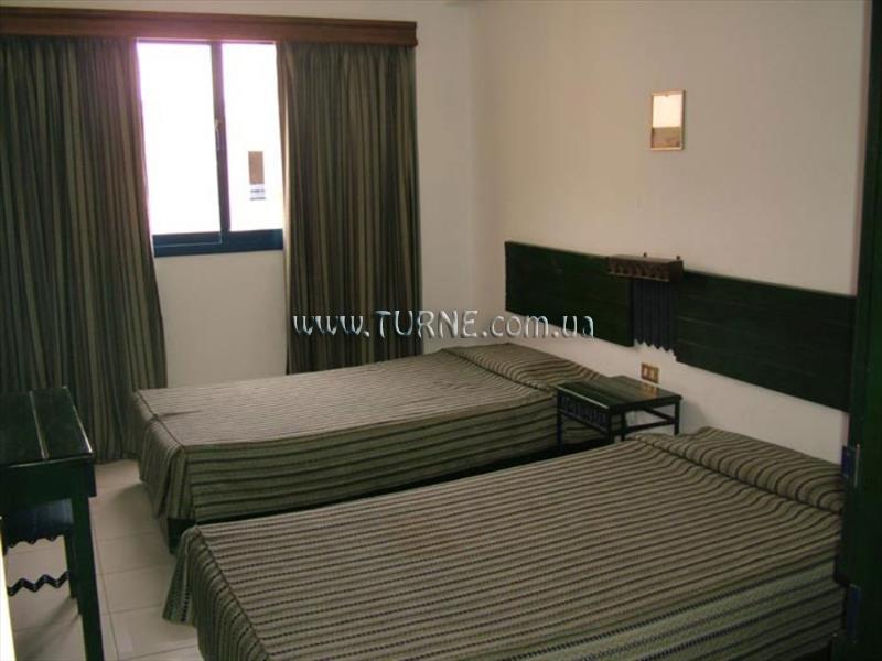 Golden Five Ambassador Club 3* фотосуреті