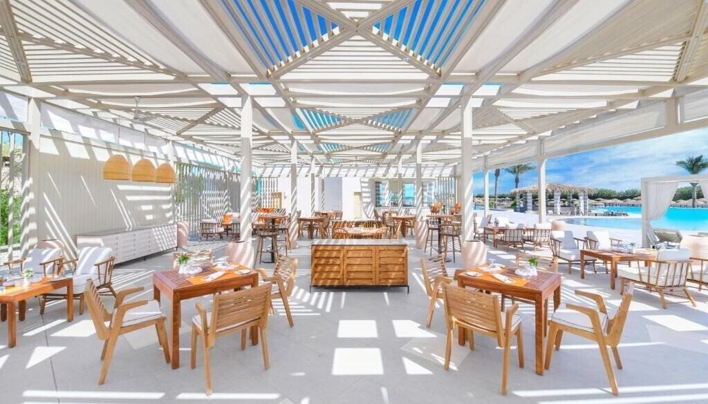 Jaz Elite Casa Del Mar Beach (ex. Jaz Casa Del Mar Beach, Grand Plaza Hotel) 5* суреті