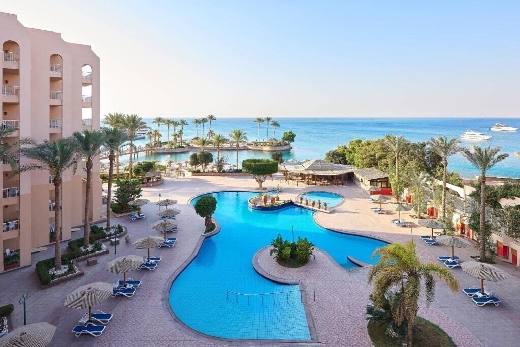 Отель Marriott Hurghada Beach Resort 5*