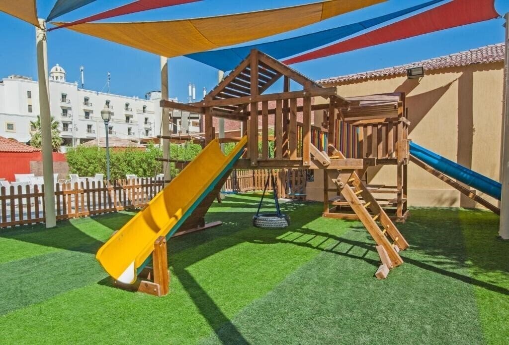 Фотография Sun & Sea Hotel 3*