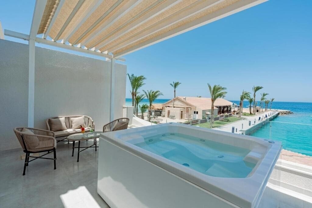 Изображение Sunny Days El Palacio Resort & SPA 4*