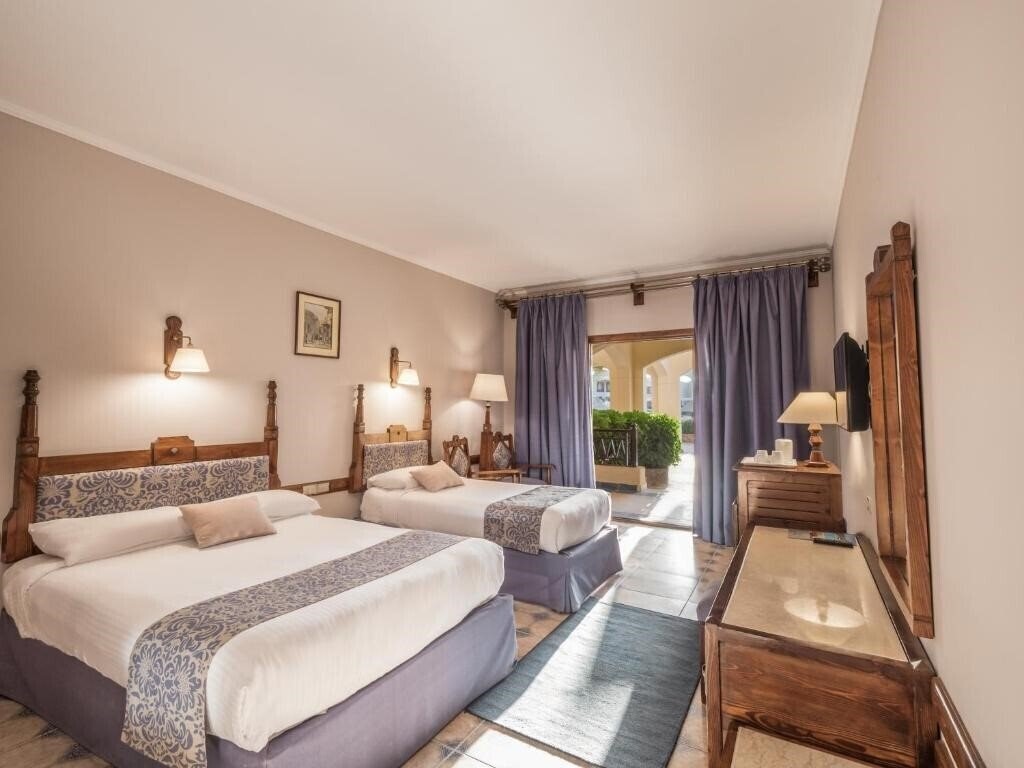 Отель Sunny Days Palma De Mirette Resort & SPA 4*