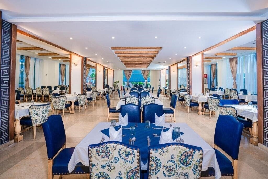 New Eagles Aqua Park Resort 4* фотосуреті