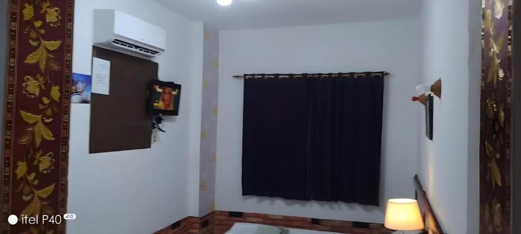 4 Seasons Hotel 3* суреті