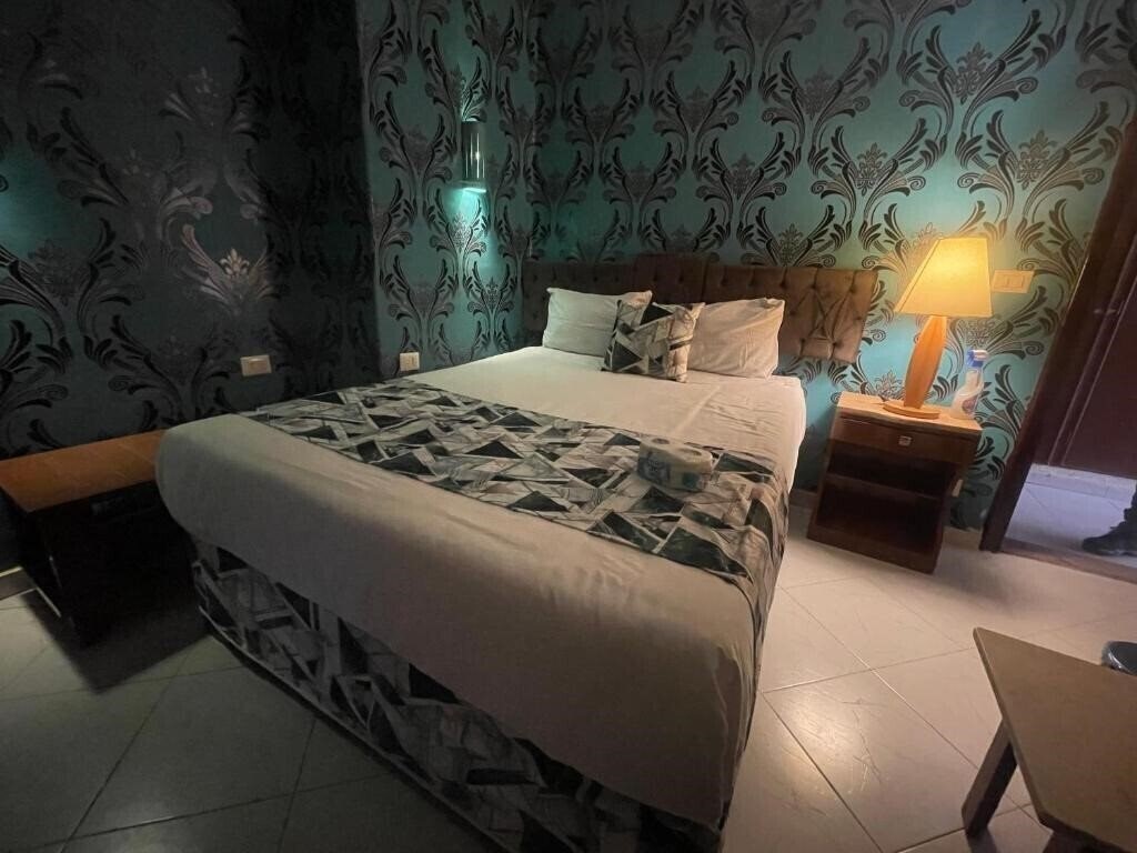 Картинка Golden Sun Hotel 3*