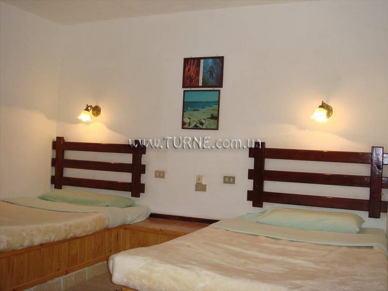 El Samaka Beach Hotel 3* қонақ үйі