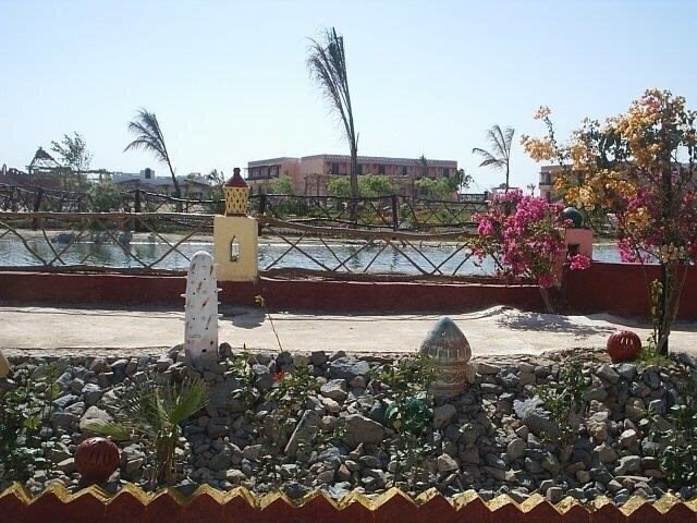 Green Village Hotel & Resort 3* суреті