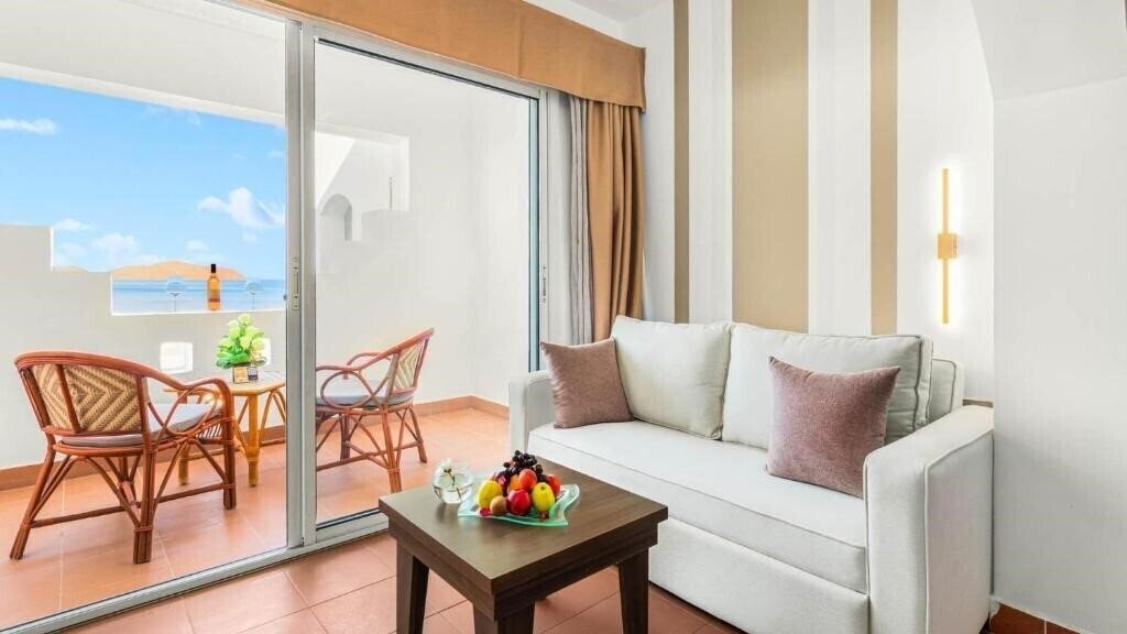 Domina Coral Bay Prestige 5* суреті