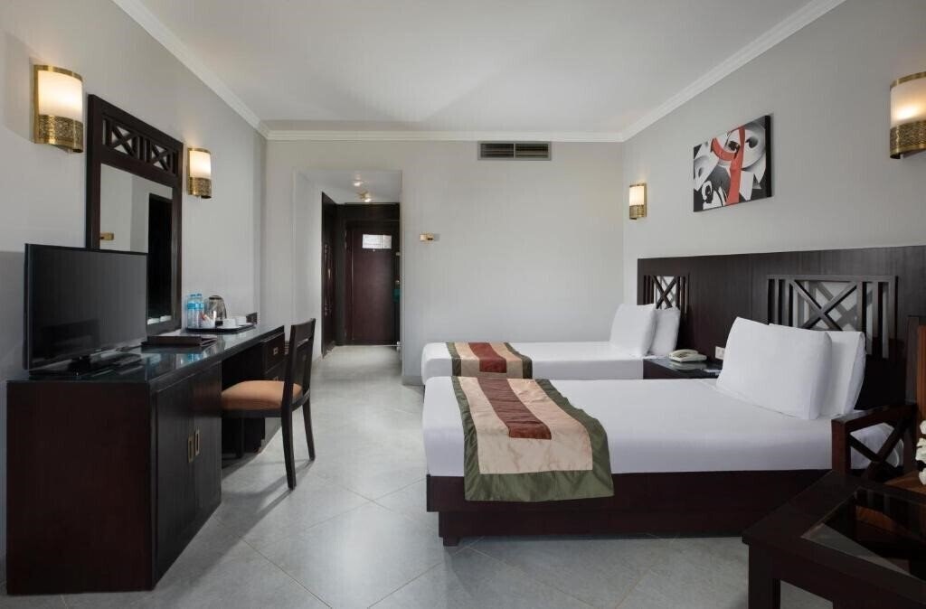 Lti Pyramisa Isis Island Resort Aswan 5* суреті