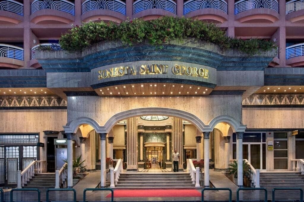 Sonesta St. George Hotel 5* суреті