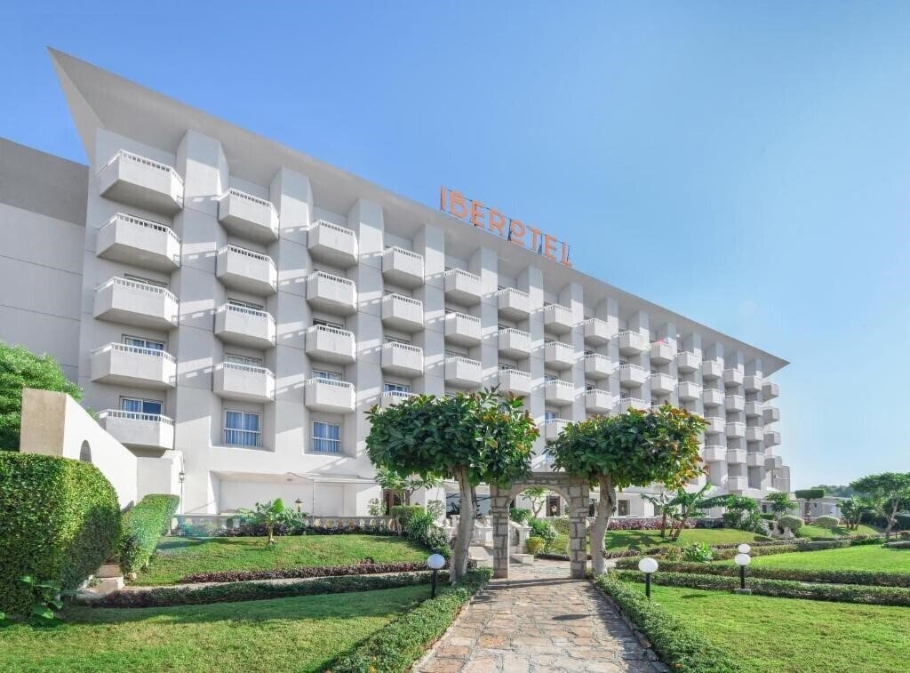 Отель Iberotel Luxor 4*