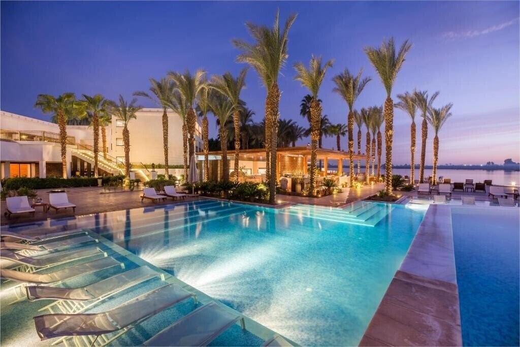 Hilton Luxor Resort & Spa 5* қонақ үйі